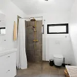 Ferienhaus Amazing In With Jacuzzi - G11301