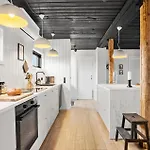Ferienhaus Amazing In With Jacuzzi - G11301