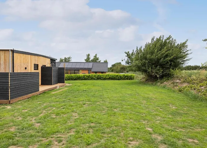 Amazing In With Jacuzzi - G11301 Holiday home Humble